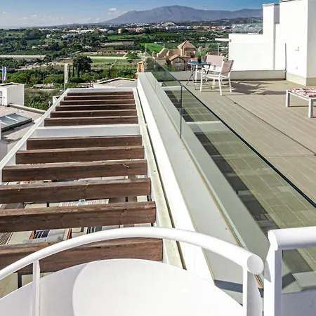 Lm362b - 2 Bedroom Penthouse With Large Sundeck Apartment