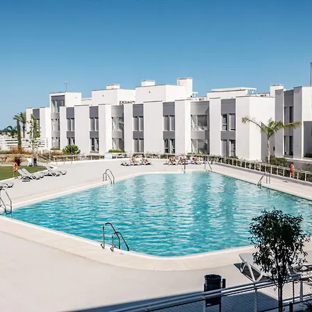 Lm362b - 2 Bedroom Penthouse With Large Sundeck * Estepona