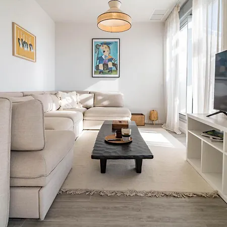 Lm362b - 2 Bedroom Penthouse With Large Sundeck * Estepona