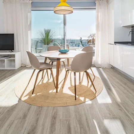 Lm362b - 2 Bedroom Penthouse With Large Sundeck Estepona
