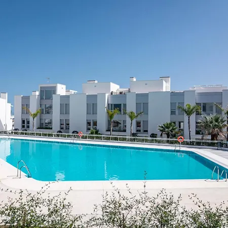 Lm362b - 2 Bedroom Penthouse With Large Sundeck * Estepona