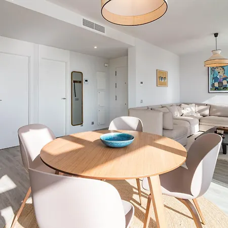 Lm362b - 2 Bedroom Penthouse With Large Sundeck * Estepona